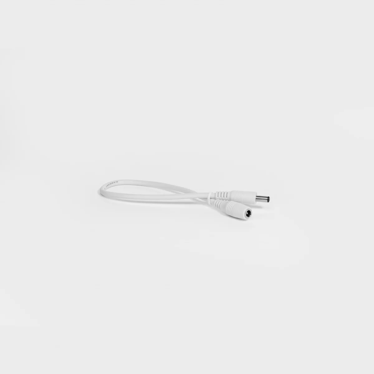 verbindungskabel-30-cm-weiss