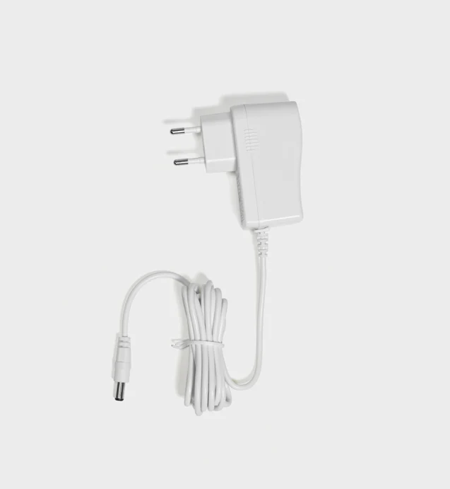 Adapter Weiß